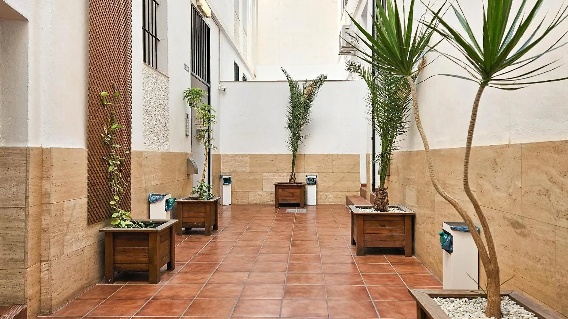Two Bed Apartment In Malaga City Centre 0*,  Spain
