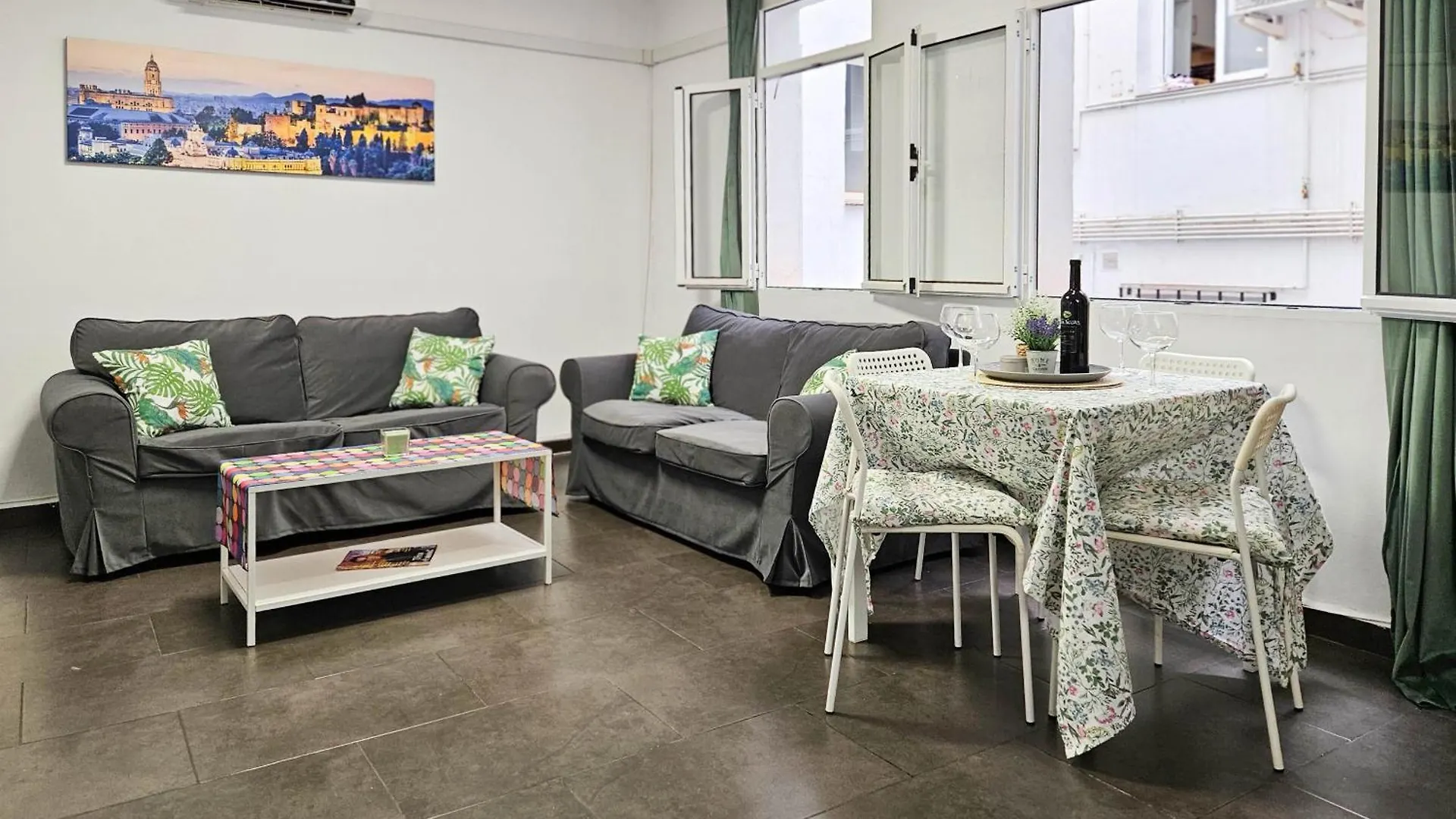 Two Bed Apartment In Malaga City Centre Spain